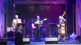 Acoustic jazz trio - &ldquo;Summer Samba&rdquo;.