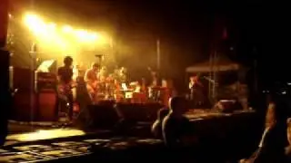 modest mouse - doin' the cockroach