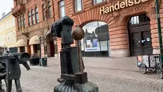 The Optimist Orchestra - Public art demonstration in the city- Malm&ouml; 2020