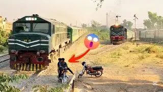 Dual Action High Speed Trains Crossing The Through City || Pakistan Railways