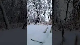 #snowday #mtb #cycling #mountainbike #bicycle #howihammer #bikelife #cyclinglife #bike #nature