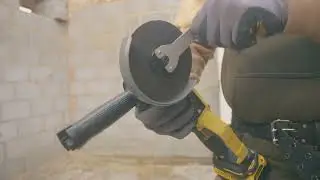 STANLEY SCG400 20V Brush Small Angle Grinder