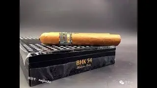 全球最&ldquo;贵&rdquo;的雪茄，用24K纯金箔包装，一年工资不够抽一口