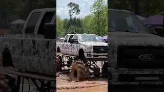 La mud fest bounty hole #megatruck #mudbog #offroad #mud
