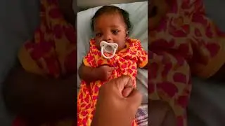 Teaching my baby sign language video