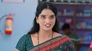 లంచం తిరస్కరిస్తుంది, Menaka పట్టుబడుతుంది | Radhamma Kuthuru | Full Ep. 1258 | ZEE Telugu