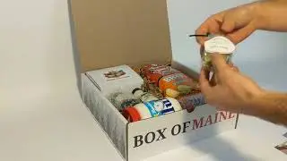 How to build a Box of Maine giftbox - Blueberry Jam, Whoopie Pie, Moxie and more
