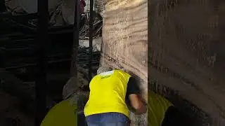 SAWING VERY LARGE WOOD MUST BE ACCORDING TO PROCEDURE AND MUST BE CAREFUL