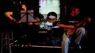 Sunny Xiong featuring DRD - I'm New