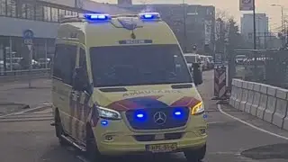 (Verpleegkundige specialist) veel ambulances en Politie met spoed door leiden