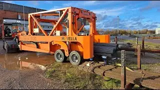 Movella U-Loader for straddle carrier replacement