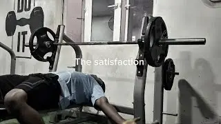 Smashing Bench PR! | A Day In The Life Vlog
