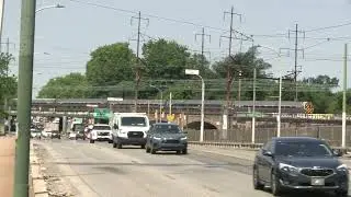 Amtrak Keystone Service train crossing the PRR, Connecting Railway Bridge in Philly