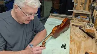 DISASTER , broken scroll. I can graft on a new scroll or make a new neck and scroll.