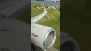 AA 737-800 Departing Washington DCA with thrust reduction