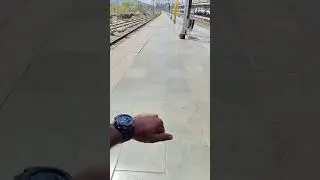 Mumbai local train announcement at Kalyan junction.#kalyanjunction #mumbailocaltrain #announcement