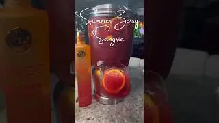 Stella Rosa Sangria #stellarosa #wine #sangria #sangriarecipe #cocktails #viral #shorts #summer #hot