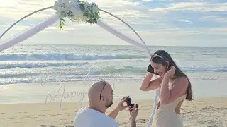 Marriage proposal in Thailand Thanks to @elvispresley for the song 