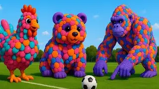 The mascot vibrato assistant Panda placed on the football field is popular, co-produced,and creative