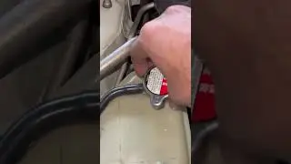 Radiator Cup cap Fitting #alsharifauto #mechanic #sensor #diy #repair #fitting #radiator
