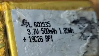 Simplysafe camara door bell battery replacement.   Green flashing light fix part 1