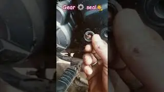 gear shaft seal 🛵👨&zwj;🔧#youtubeshorts #short video viral ✔️ 100k😔