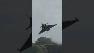 Rafale 🔥 Take Off & Flyby #shorts #rafale #afterburner #militaryaviation #jet #armeedelair #dassault