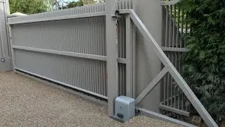Automatic Cantilever Sliding Gate 
