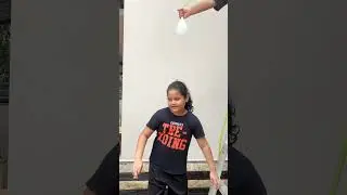 Blasting balloon #challenge 🎈😂 | Pamily7 #youtubeshorts #shorts  #balloons #funny #cousins