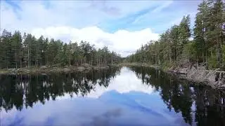 A peaceful drone flight over Vesle Garsj&oslash;en