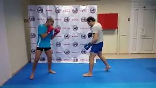 back kick on the rack change (удар с разворота от себя на смене стойки со среднего боя)