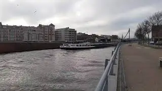 Kortrijk Leie river traffic.
