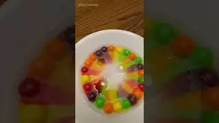 Cool Science Experiment!    Hot water vs cold water skittle rainbow