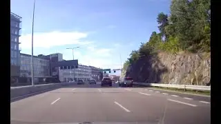 CIVILPOLIS TAR JAGUAR P&Aring; BAR G&Auml;RNING (STOCKHOLM)