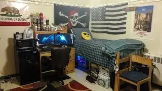 COLLEGE DORM ROOM TOUR - FEBRUARY 2018 (Gaming Setup)