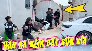 Đội Ho&agrave;ng Dũng N&eacute;.m B&ugrave;.n V&agrave;o Xe Ho&agrave;ng Em V&agrave; C&aacute;i Kết