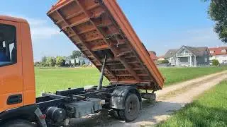 LKW - Iveco M812 (2010)