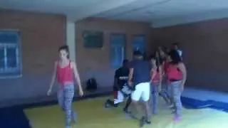 Acrogimnasia 3ºA IES Orriols 2O13.