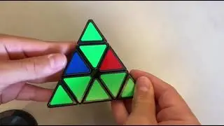 Como se montar o cubo m&aacute;gico pir&acirc;mide ￼