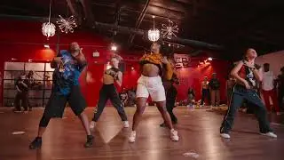 Chlöe Bailey - Treat Me Choreography By: Hollywood