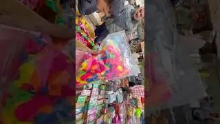 Cheapest Holi Market 2025 Explore Gulal, Pichkari? | R.5  Holi Stash | Sadar BazaarHoli Market #holi