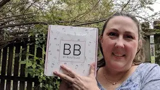 Beauteque Monthly for August!! Plant Based!!