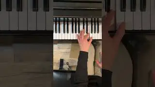 How to Play Bach Prelude in F BWV 927 LH measures 3-4 as written   VIDEO 9