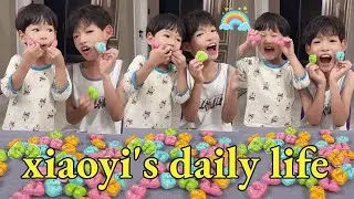 Xiaoyi And His Brother Were Beaten To Tears By Smelly Feet!