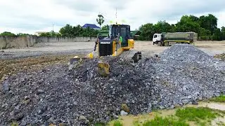 Unbelievable Power SHANTUI DH17 Dozer Landfill Project with Dump Truck Unloading