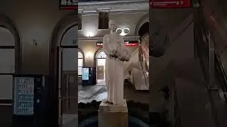 КОМУ СТАТУЯ ЖД СОЧИ ?!