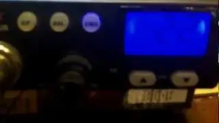 CB radio Intek M 100 PLUS