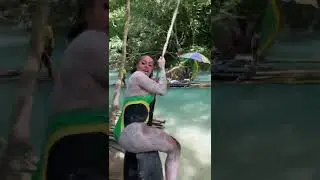 Girl enjoying her self at the River in jamaica 🇯🇲 #southsydeworld #worldamusicrecords#worldacompany