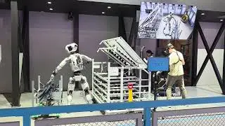 Atlas Robot Performs Teleoperated Pick and Place on Hyundai Car Parts (CES 2026)