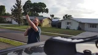 Crazed Florida Man Waves Antenna Around in Public for 3-and-a-half Minutes and Almost Works the ISS